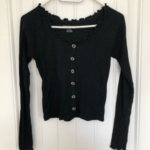 Long sleeve American Eagle shirt